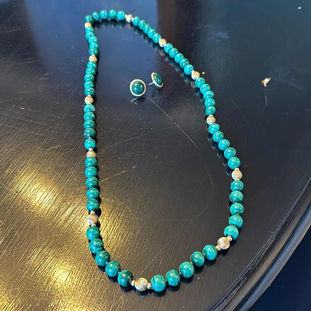 Green and gold malachite necklace and earrings set